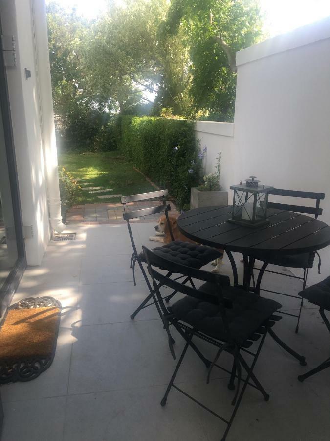 Table Mountain Guest Cottage With Private Garden Cape Town Ngoại thất bức ảnh