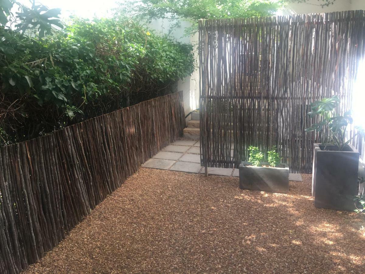 Table Mountain Guest Cottage With Private Garden Cape Town Ngoại thất bức ảnh
