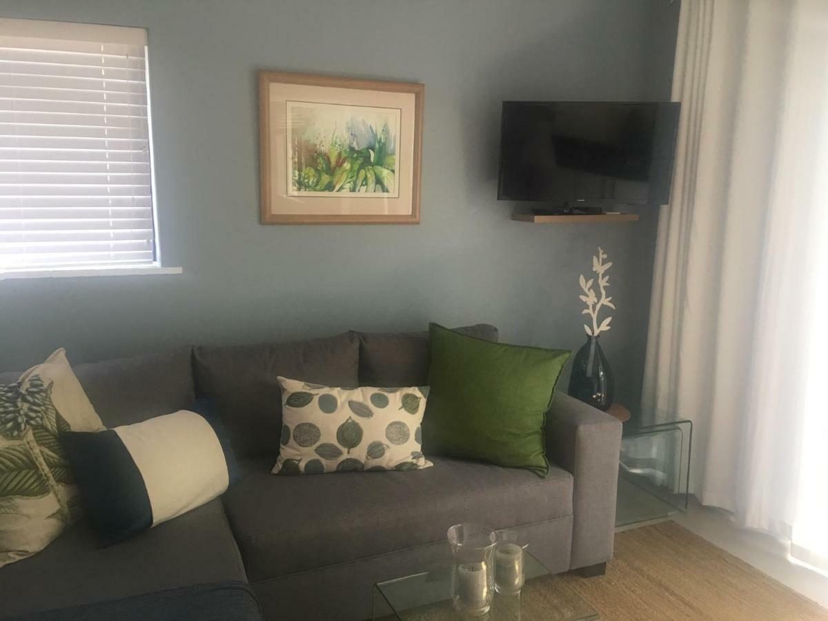 Table Mountain Guest Cottage With Private Garden Cape Town Ngoại thất bức ảnh